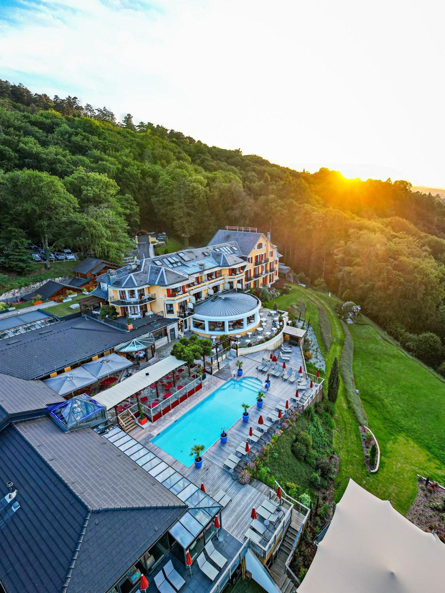 Les Trésoms Lake&Spa Resort Annecy Extérieur photo